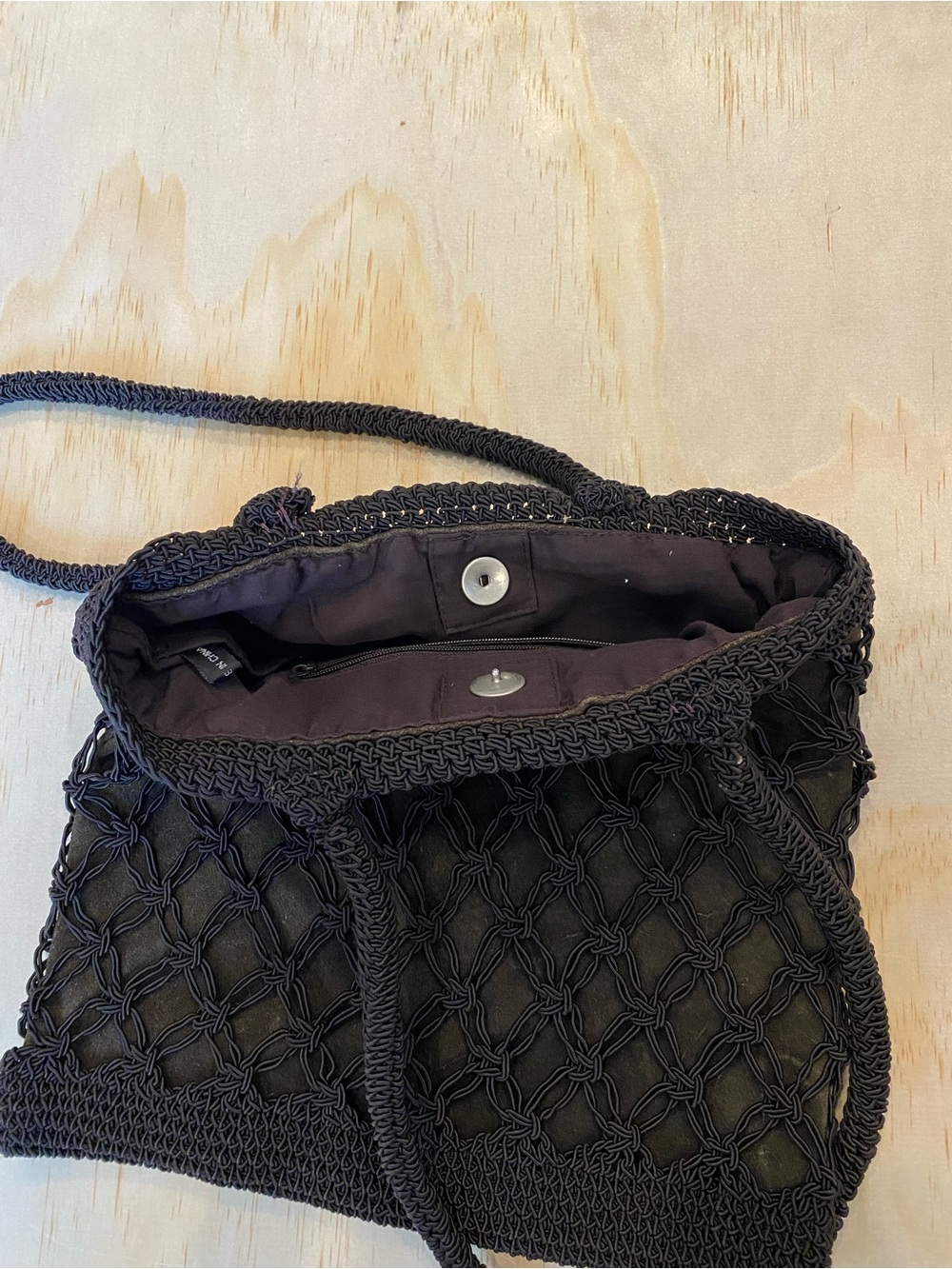 Chocolate brown, crochet bag with suede insert & snap closure - Picture 2 of 2